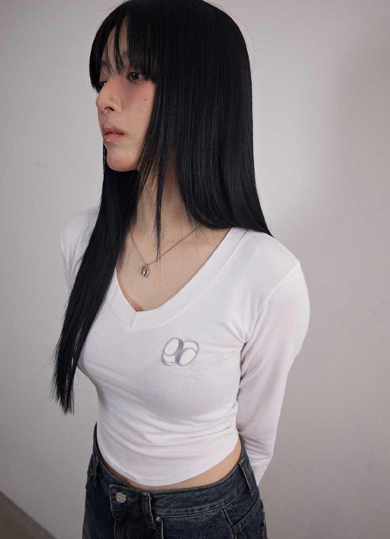 SLINN V NECK TEE / WHITE