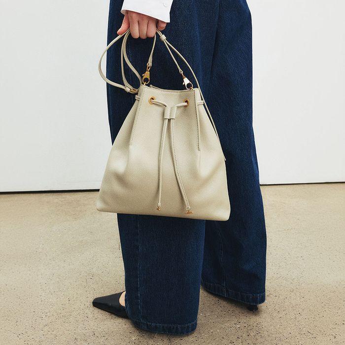 셀레나 버킷백 LW4AD3980_FI