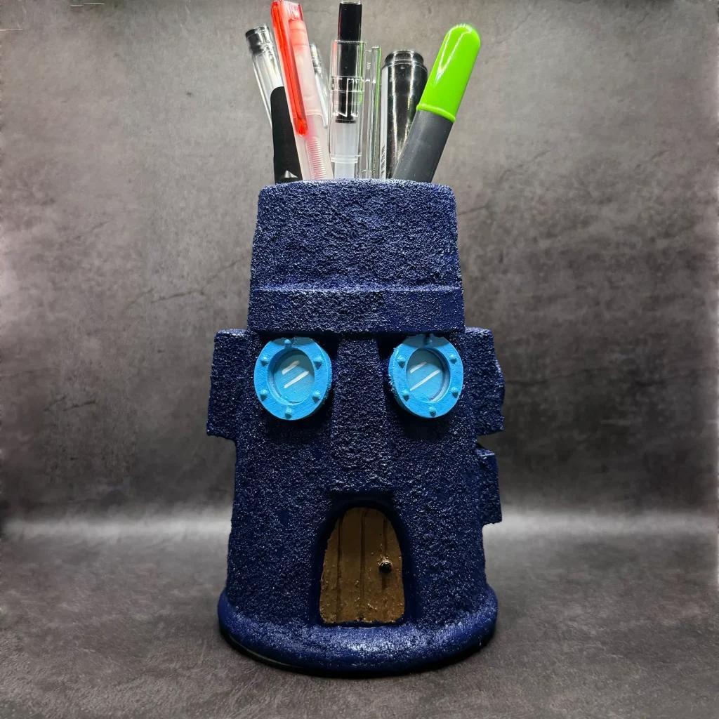 SquidWard‘s House Pen Holder