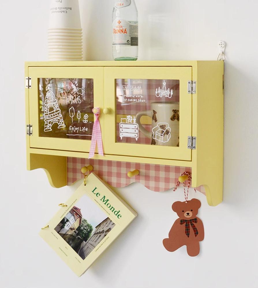 벽걸이 수납장 캐비닛 카페 진열장 인테리어