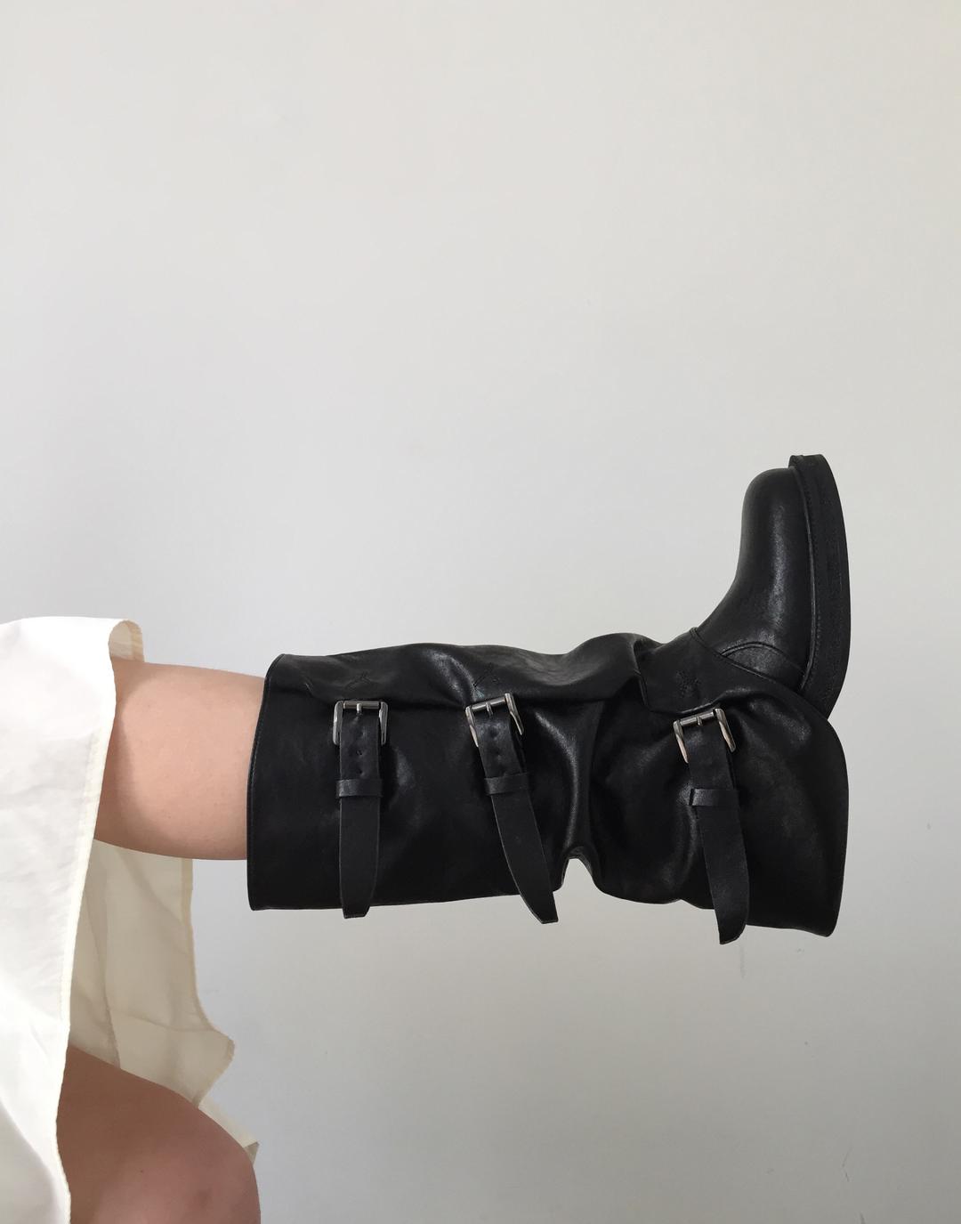 아테네 버클 부츠