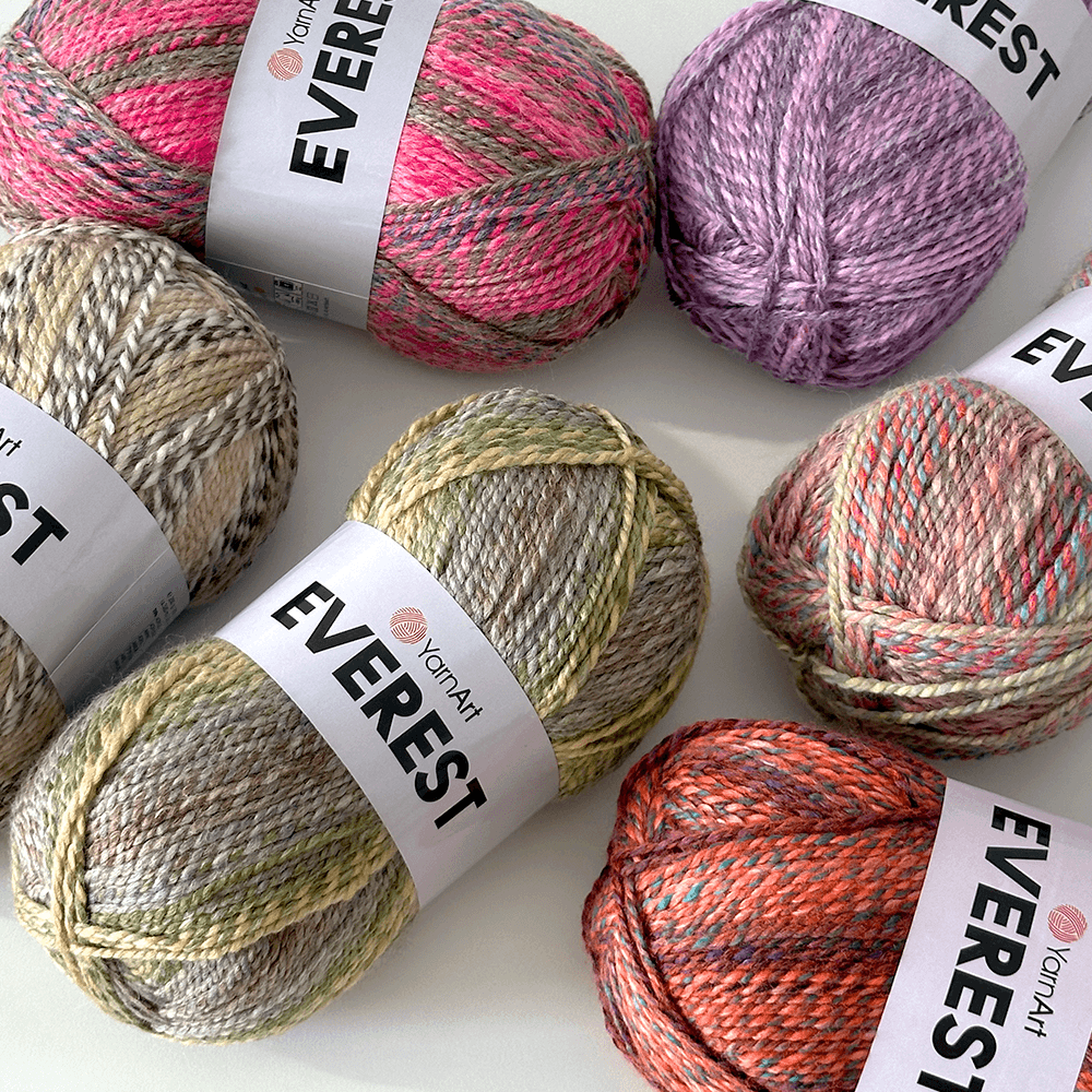 얀아트 에베레스트 200g 대용량 가벼운 울혼방실/ 가디건 목도리 베스트 뜨기좋은 뜨개실 뜰안 뜨개공방
