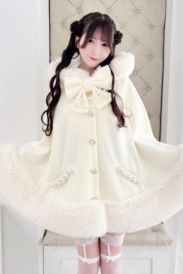 【Princess Melody】リボン付きボリュームファーフードケープコート - ホワイト size-F-Ma*rs WebStore by LiLimPark