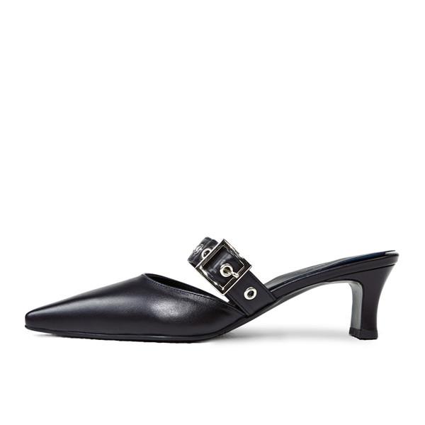 Strap mule