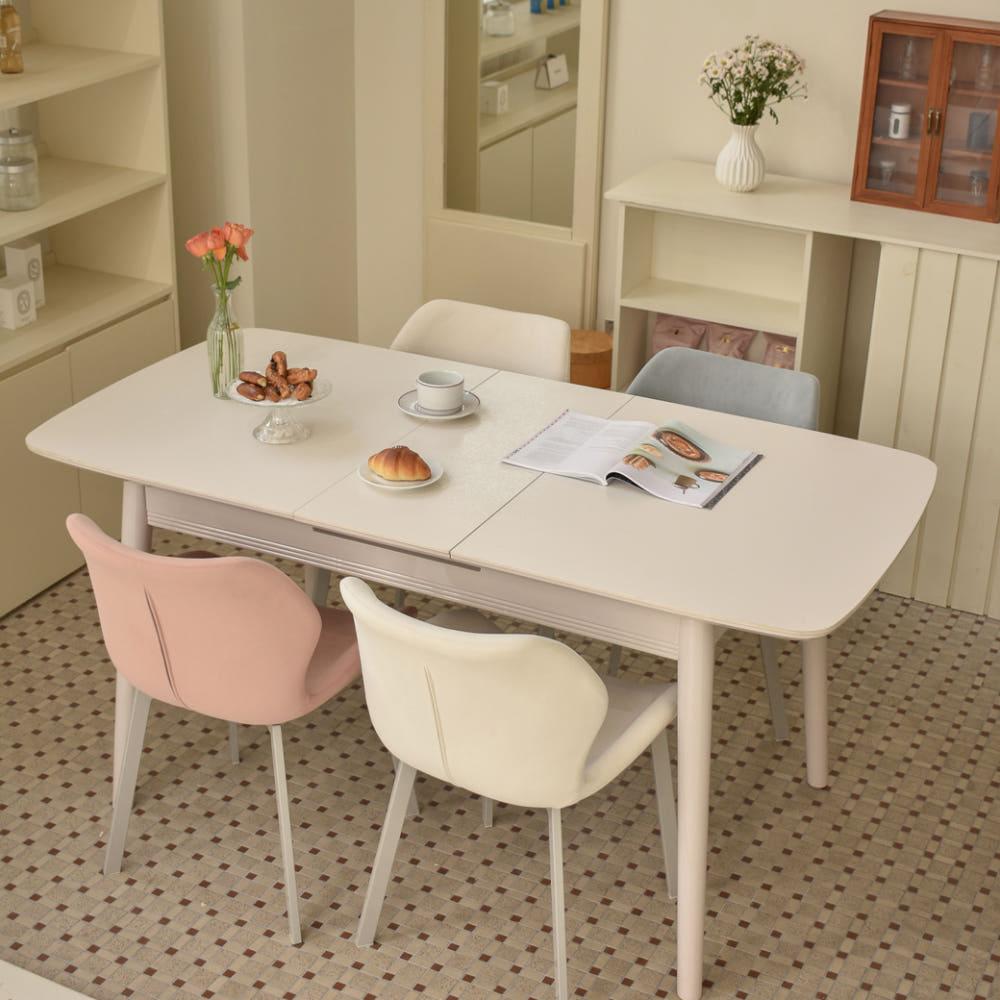 바라하우스 로망 4인용 확장형 세라믹 식탁세트