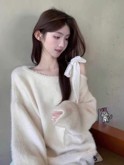 소프트 & 풍성한 플러시 나비 매듭 레이스 패치워크 오픈 숄더 오버사이즈 여성 스웨터, 가을/겨울