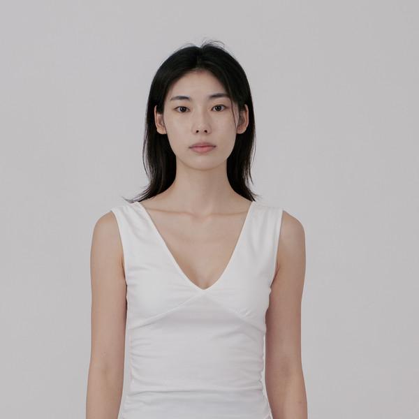 V-Neck Shirring Sleeveless (White)