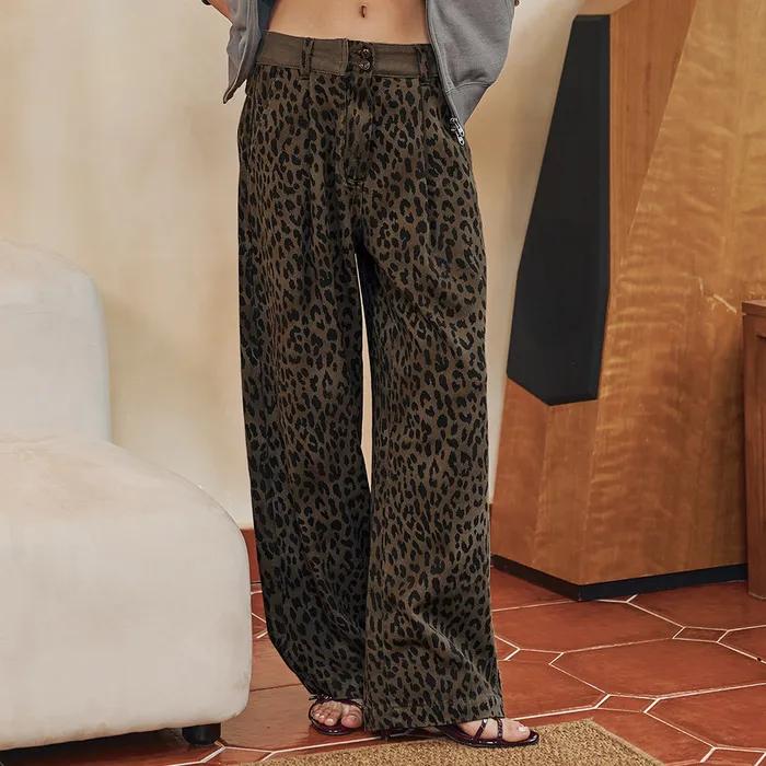 Demi Pintuck Wide Pants-Leopard