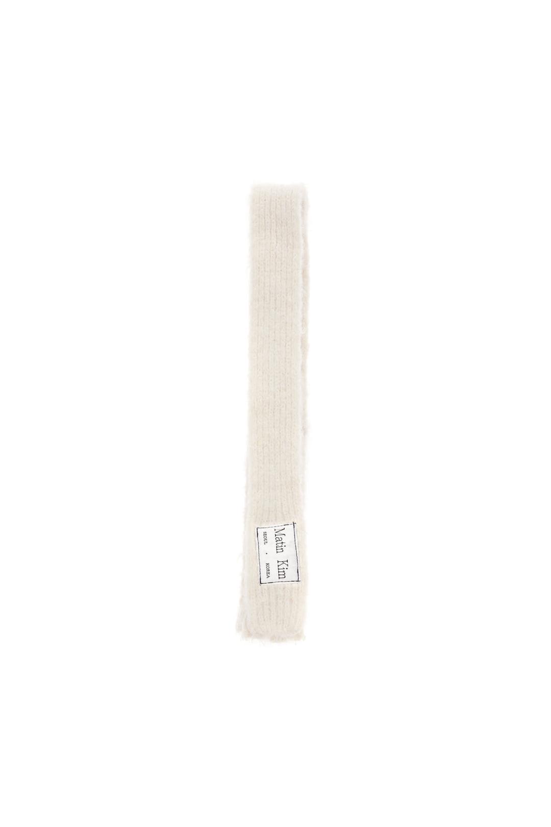 COZY KNIT MUFFLER IN IVORY