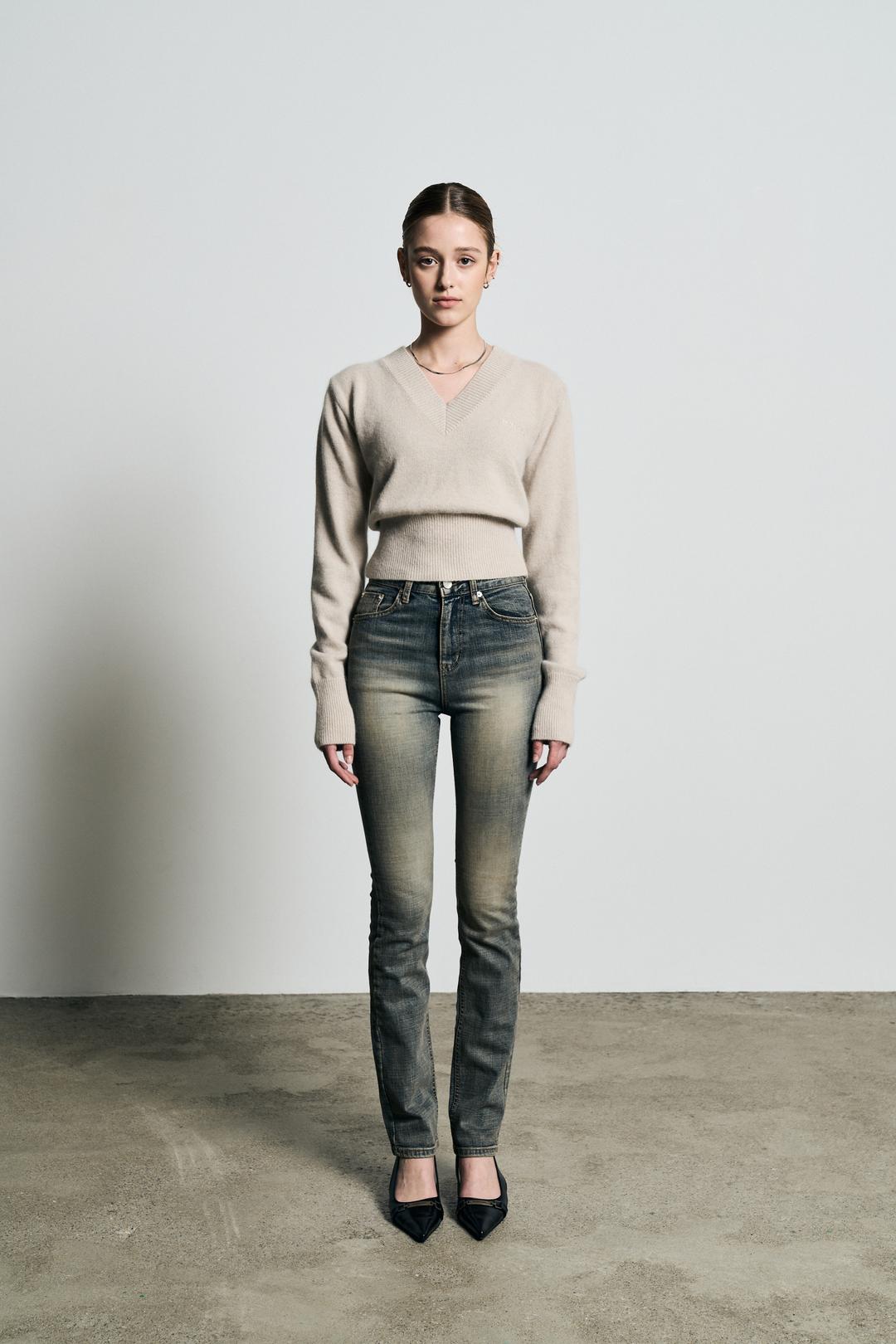 HIGH WAIST STRAIGHT FIT JEAN, BLUE