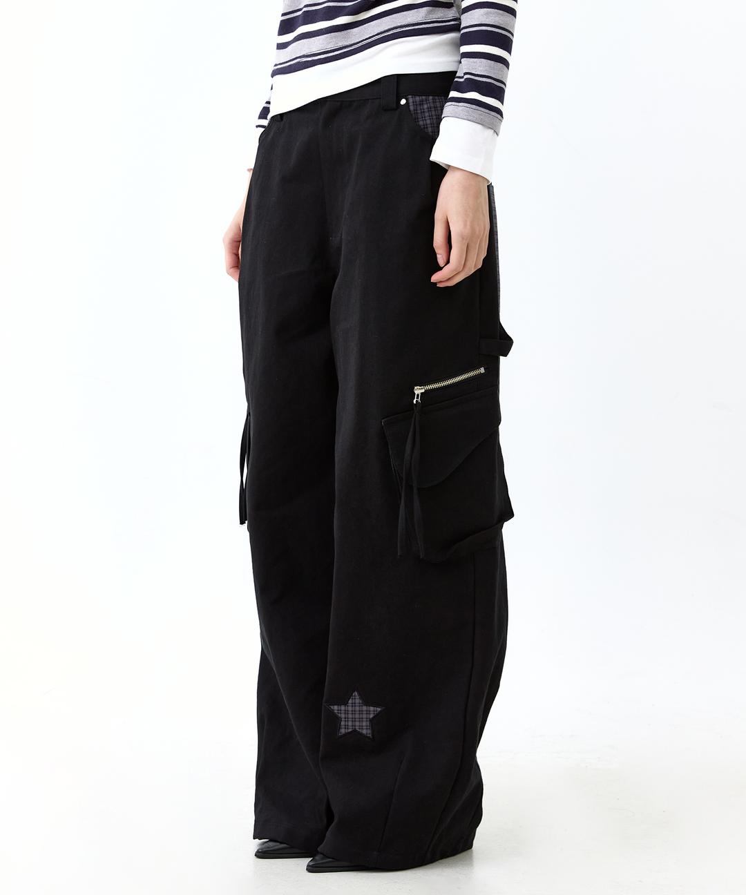 스타 체크 배색 스터드 카고팬츠 블랙