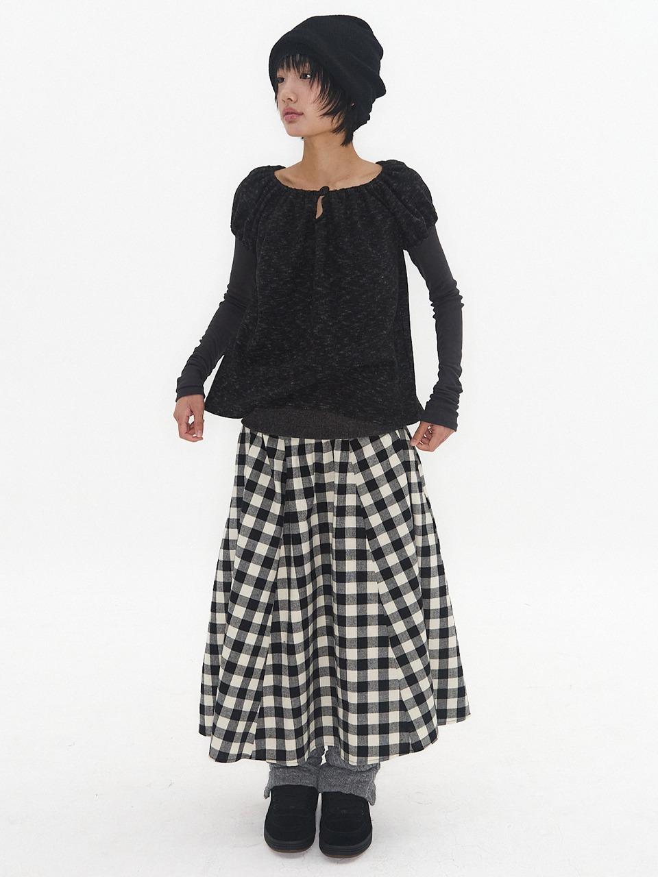 PATCHY GINGHAM SKIRT BLACK