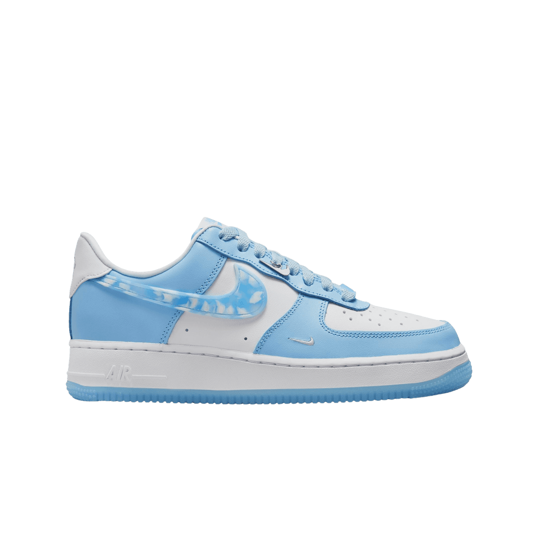 (W) Nike Air Force 1 '07 LX Celestine Blue