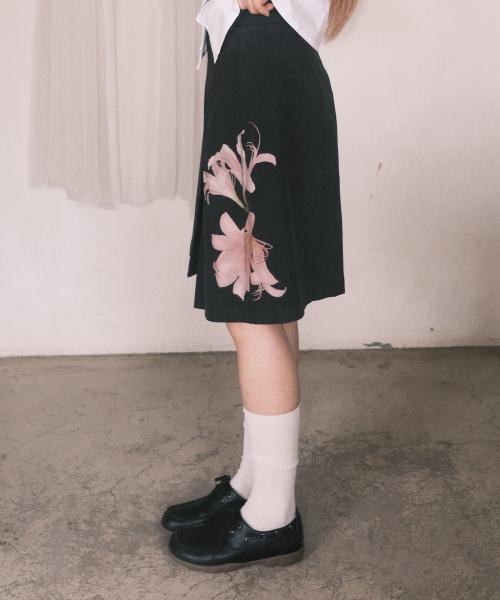 사상화 그래픽 미디 스커트 (Charcoal)