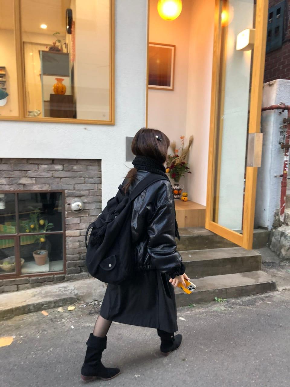 라이컨애로우 half neck overfit outer