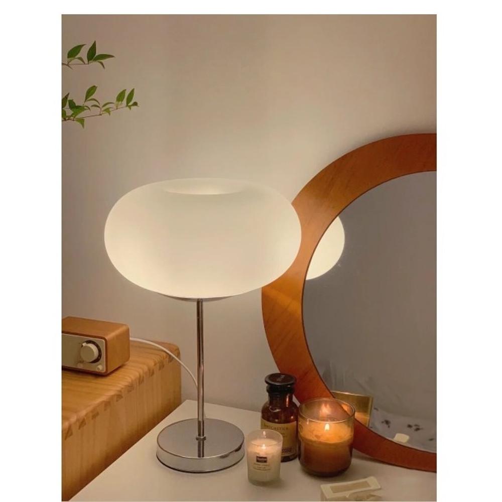 바우하우스 단스탠드 조명 미드센츄리 램프