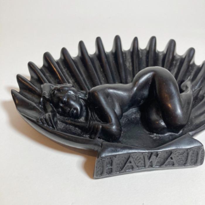 [U.S.A]80s Hawaii "Nude hula girl\" ashtray & tray.