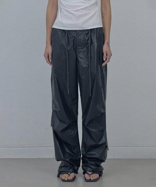 Glossy Parachute Pants Black
