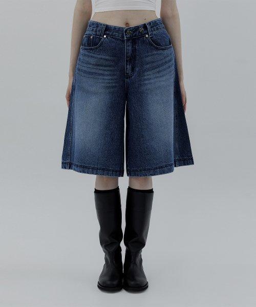 Low Rise Half Denim Pants [ Blue ]