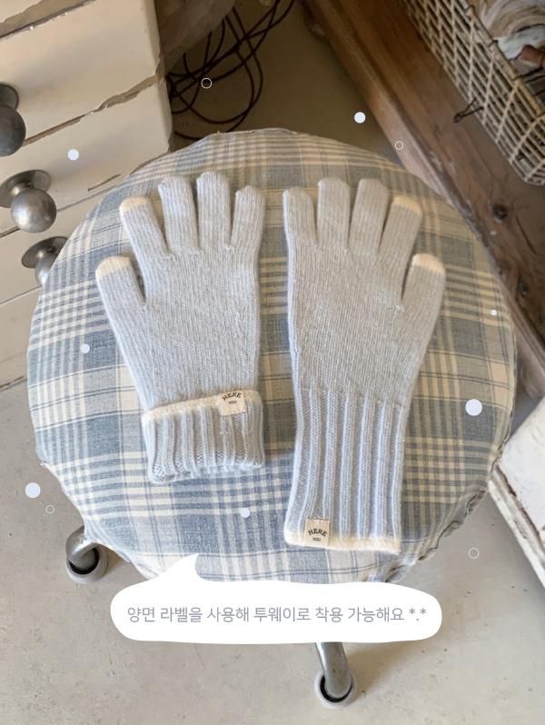 유리에 당일출고🚀[here you] present winter gloves - 5color (장갑/핑거홀장갑/겨울장갑/스마트폰터치/겨울아이템/삿포로/배색)