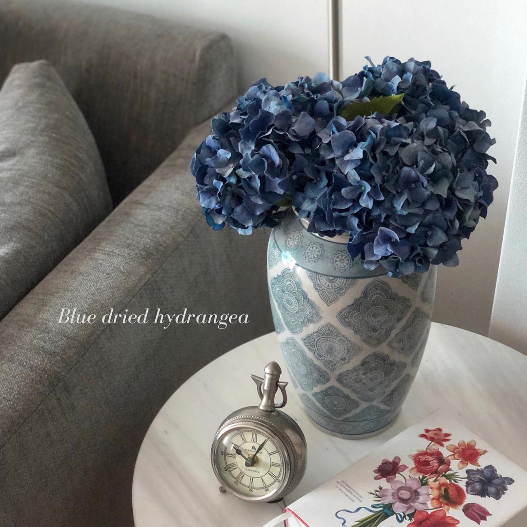 Blue dried hydrangea (1송이) - Amaranthine Blooms