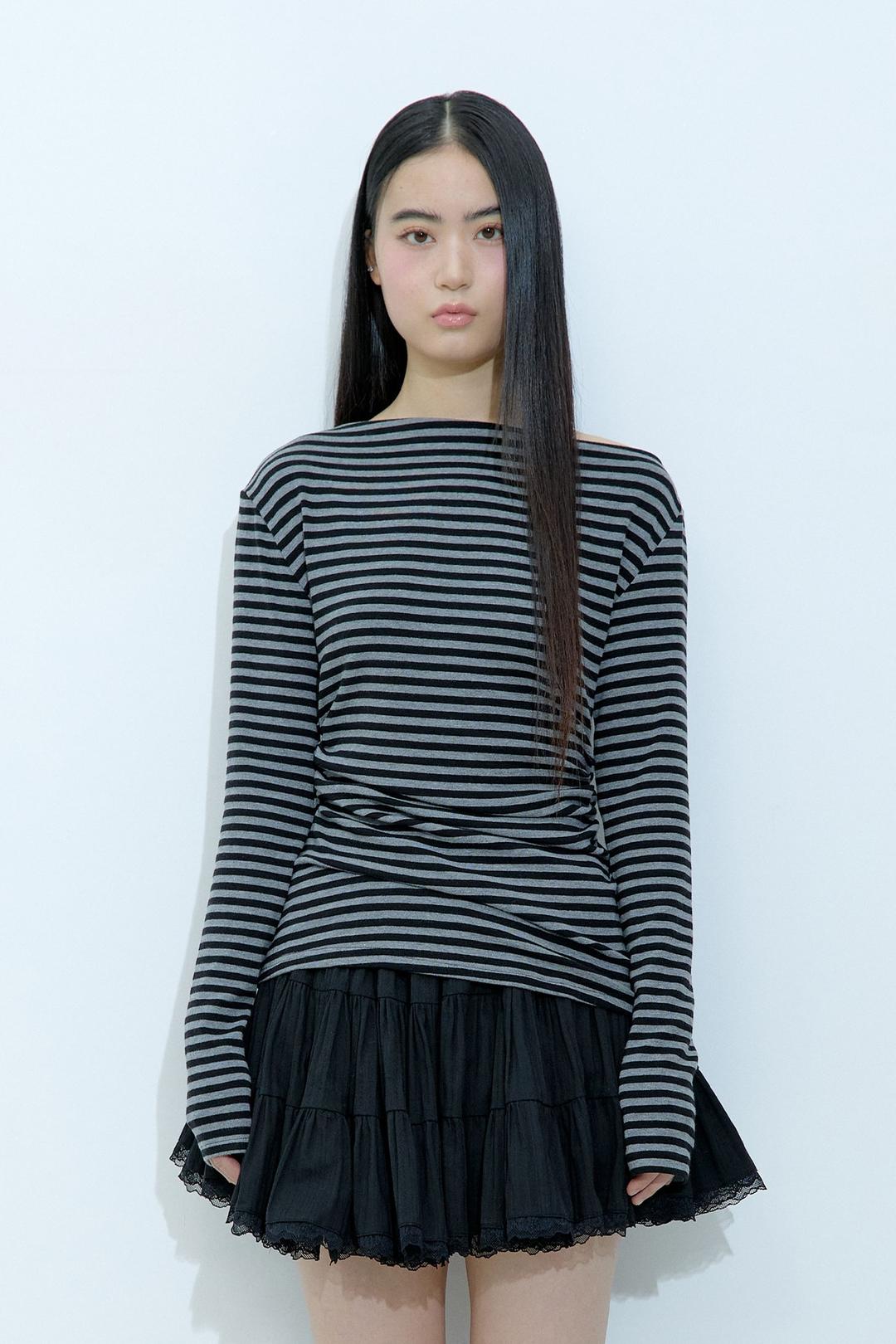 SHIRRING OFF-SHOULDER T-SHIRT [2nd pre-order 예약발송 12/31]