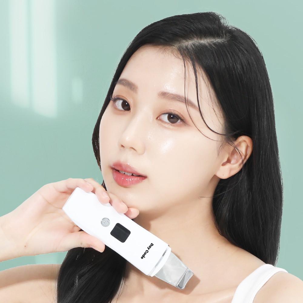데이코드 아쿠아필링기 워터필링기 갈바닉 얼굴 마사지기 삭피기 스킨스크러버 아쿠아필기계 홈케어 뷰티 디바이스