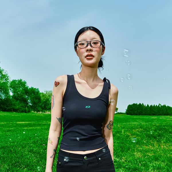 Women ribbon sleeveless [black]