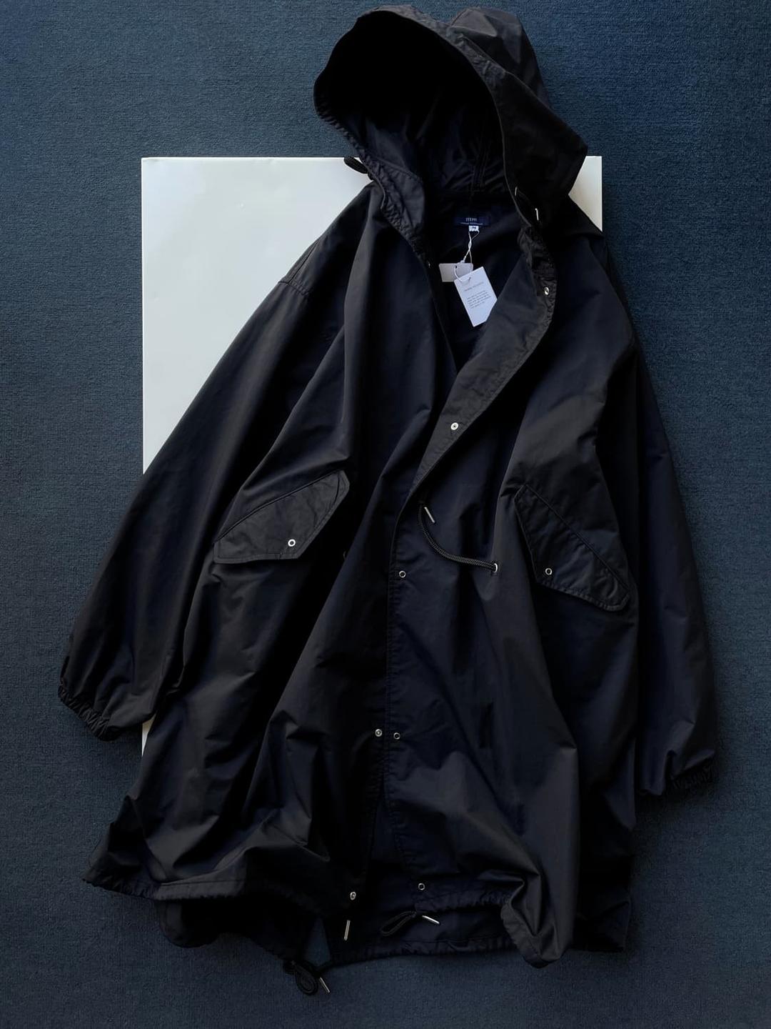 Hooded nylon big mods coat