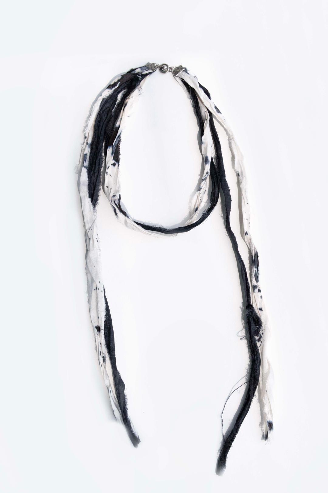 Double Tie Lace Necklace - Dot