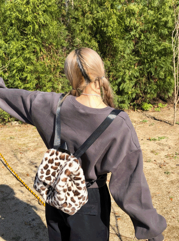 레피 미니 백팩