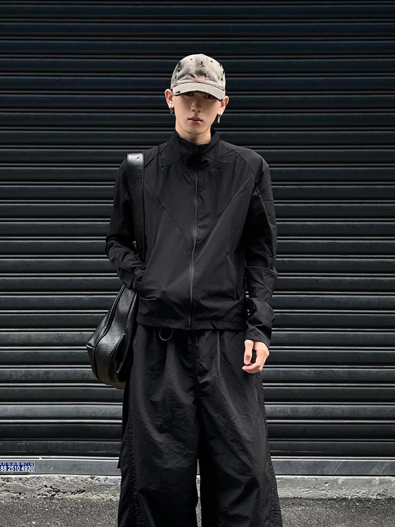 Light Weight Thin Stand Colllar Sports Jacket (2Color)