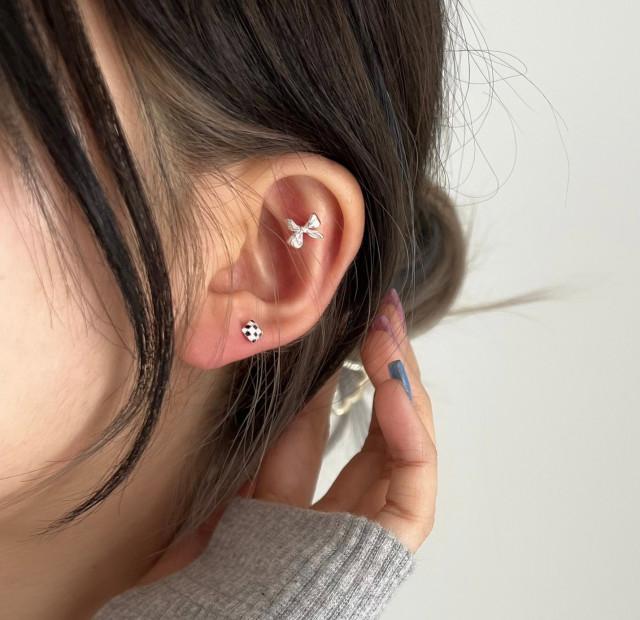 실버 925 /리본시리즈/ 리본 매듭 피어싱 귓바퀴 별존 세컨 D day 디데이