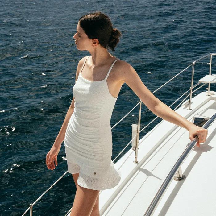 White Punching Sleeveless Swimsuit[LMBESW247]-White