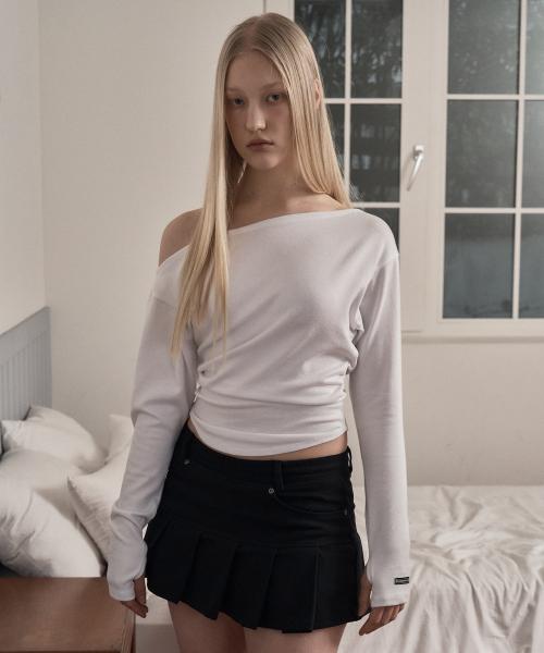Amy Unbal Shirring Top (White)