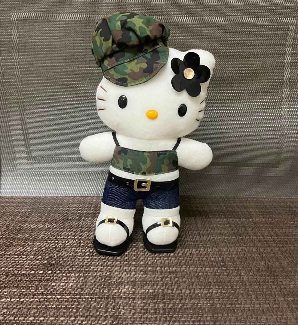 ハローキティ  ぬいぐるみ 迷彩キティ
