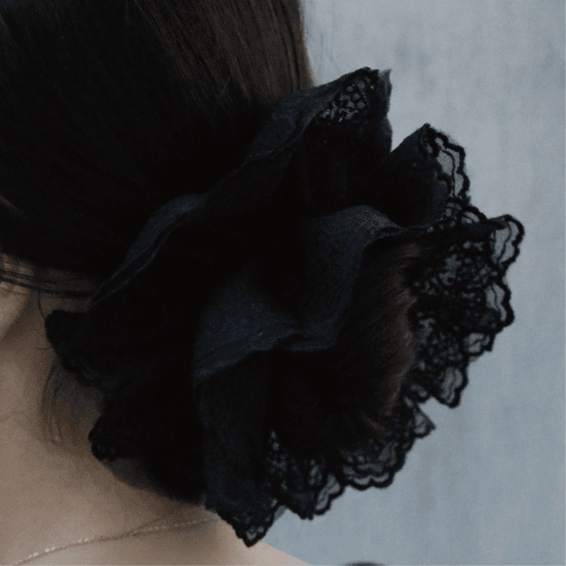 Cotton rich lace big scrunchie