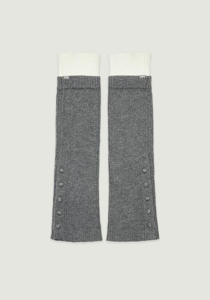 ALBA BUTTON LEG WARMER