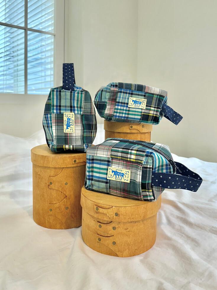 Handle Pouch - Blue Patchwork