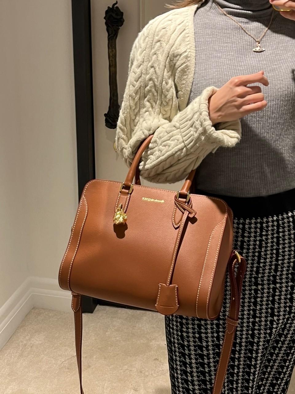 알렉산더맥퀸 스몰 패드락 토트백 718662 / 2컬러​ S100595