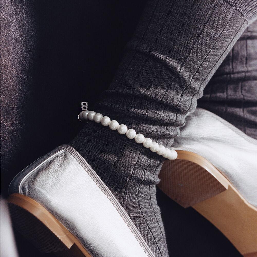 Initial Tail Pearl Anklet