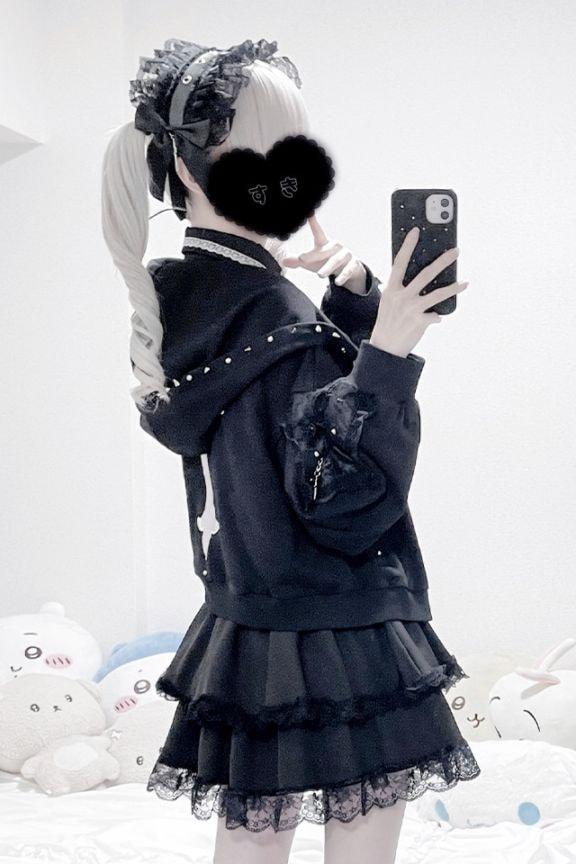 【MA*RS】スタッズ付きクロス刺繍ショートパーカー - ブラック size-F-Ma*rs WebStore by LiLimPark