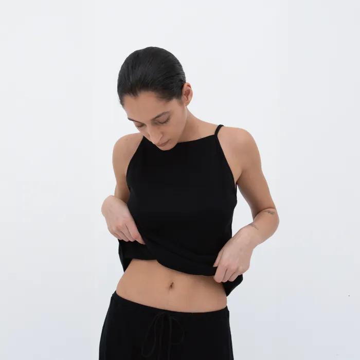 Waffle sleeveless top (black)