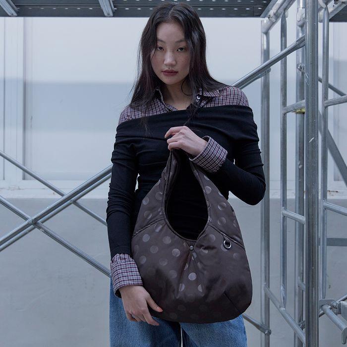 [29CM 단독컬러] dot pebble bag (BR)