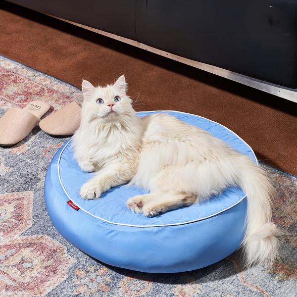 bagel stage cushion cover