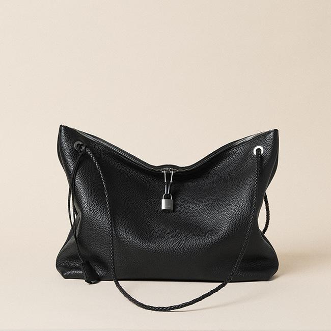 SQUARE BAG_PEBBLE BLACK