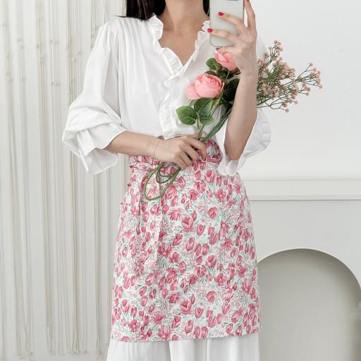 귀엽고 사랑스러운 튤립 숏 허리 앞치마