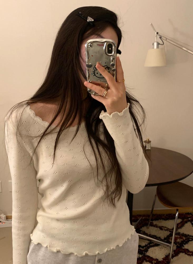 [10/4 입고 후 순차출고]SEEAS 울 아일렛 티셔츠(2color) 울티셔츠 니트티셔츠 니트티 아일렛펀칭