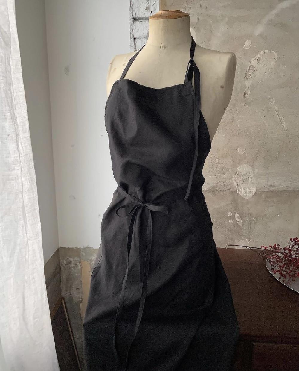 Basis feminine apron