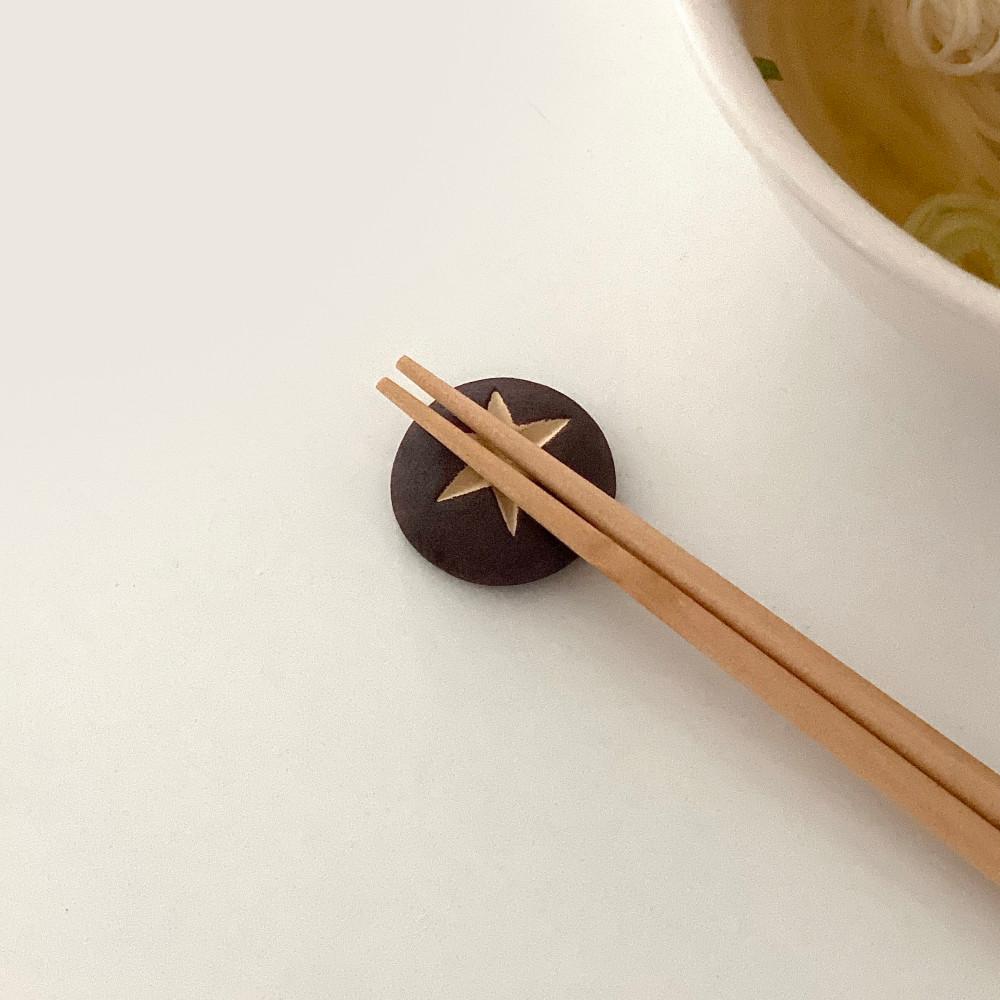 표고버섯 수저 젓가락 받침